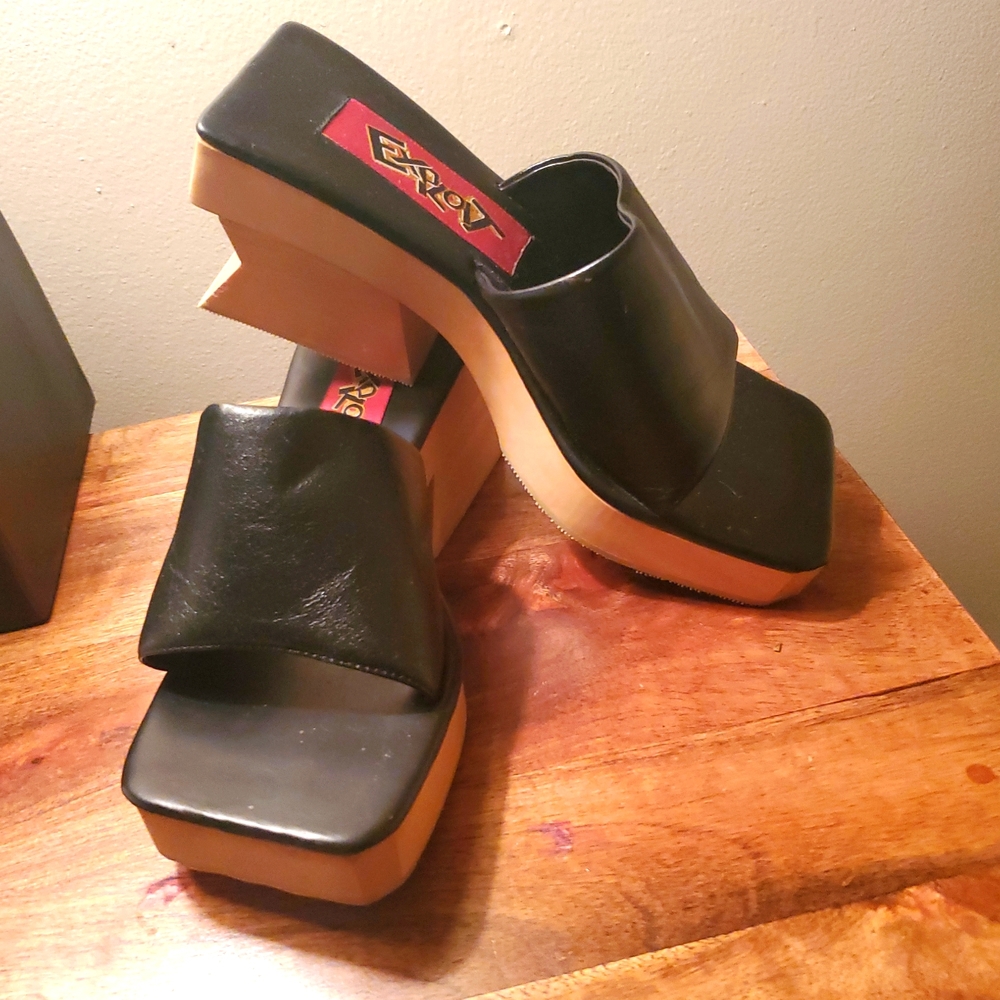 Export clogs